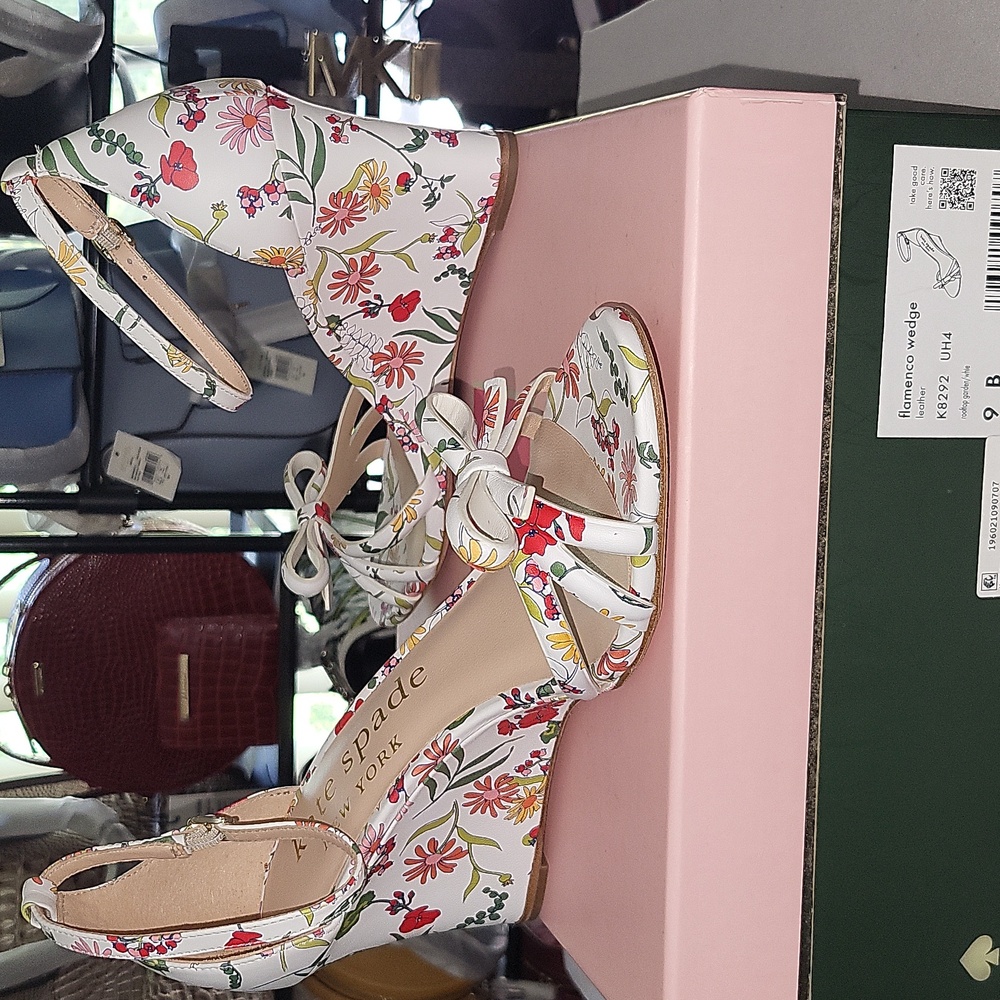 Kate Spade Flamenco Wedges / Rooftop Garden/White Size 9